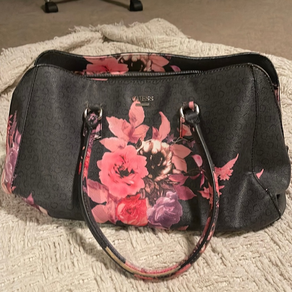 Guess bag